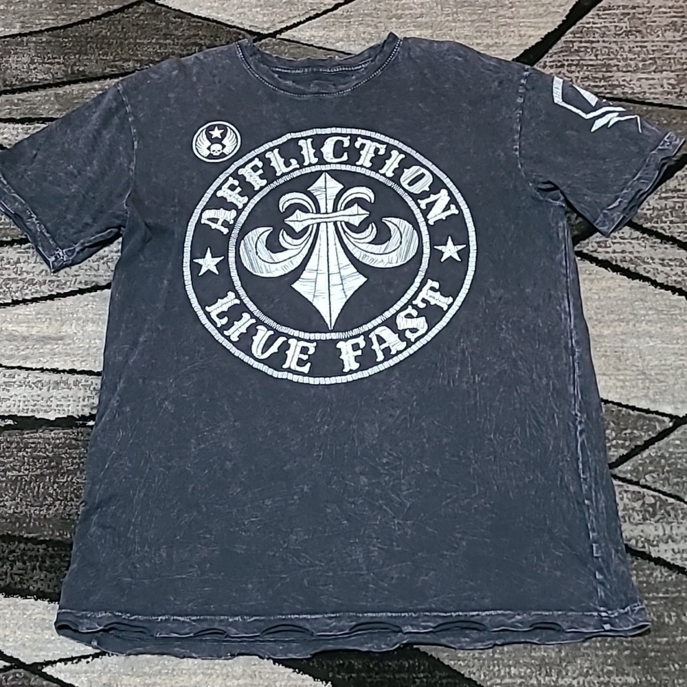 AFFLICTION LIVE FAST RAW-EDGE BLACK LAVA WASH TEE-SHIRT